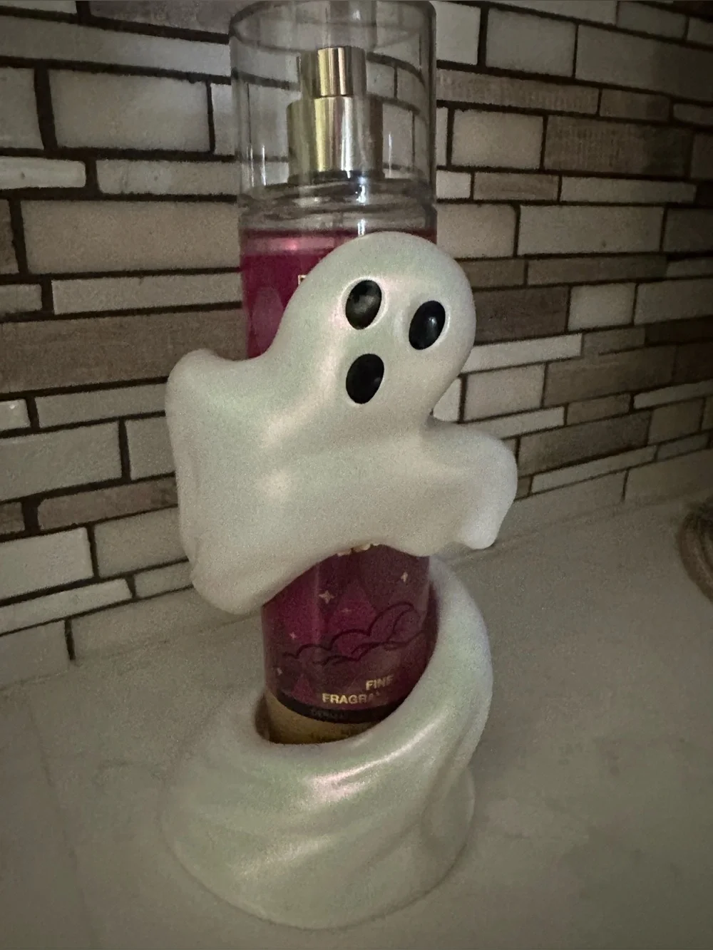 New BBW Pearlescent Ghost Fragrence Holder with Ghoul friend fragrance mist duo